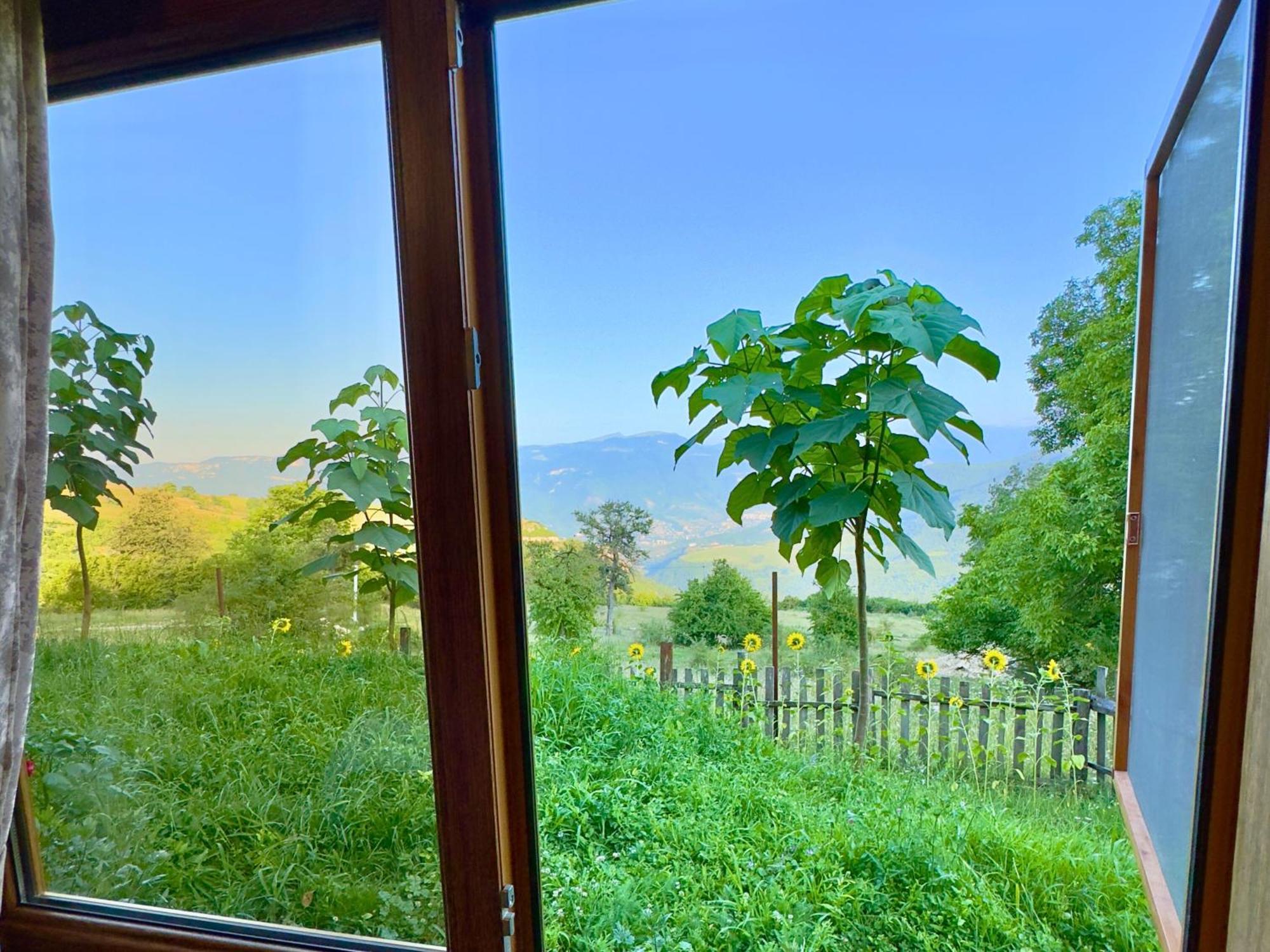 Kanach tun Yenokavan Zimmer foto